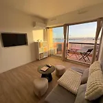 Front Renove - Terrasse - Centre A 300m 아파트 *
