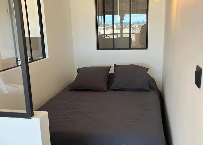 Front Renove - Terrasse - Centre A 300m Апартаменты