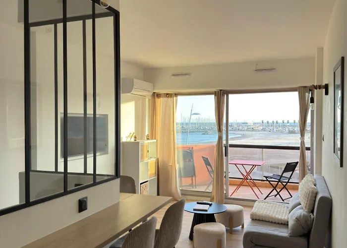 Front Renove - Terrasse - Centre A 300m Апартаменты *