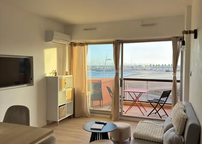 Front Renove - Terrasse - Centre A 300m Апартаменты *