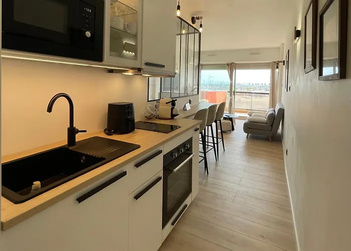 Front Renove - Terrasse - Centre A 300m Апартаменты *